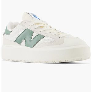 New balance CT302 size 7.5 women’s in juniper